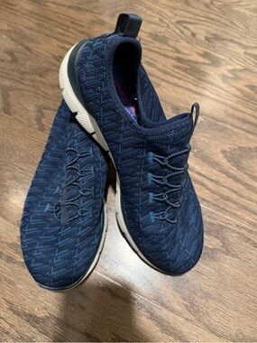 Skechers Navy Slip-On Knit Sneakers for Women size 7.5
